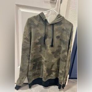 Men’s Vans Camo Cotton Hoodie, size Lg.